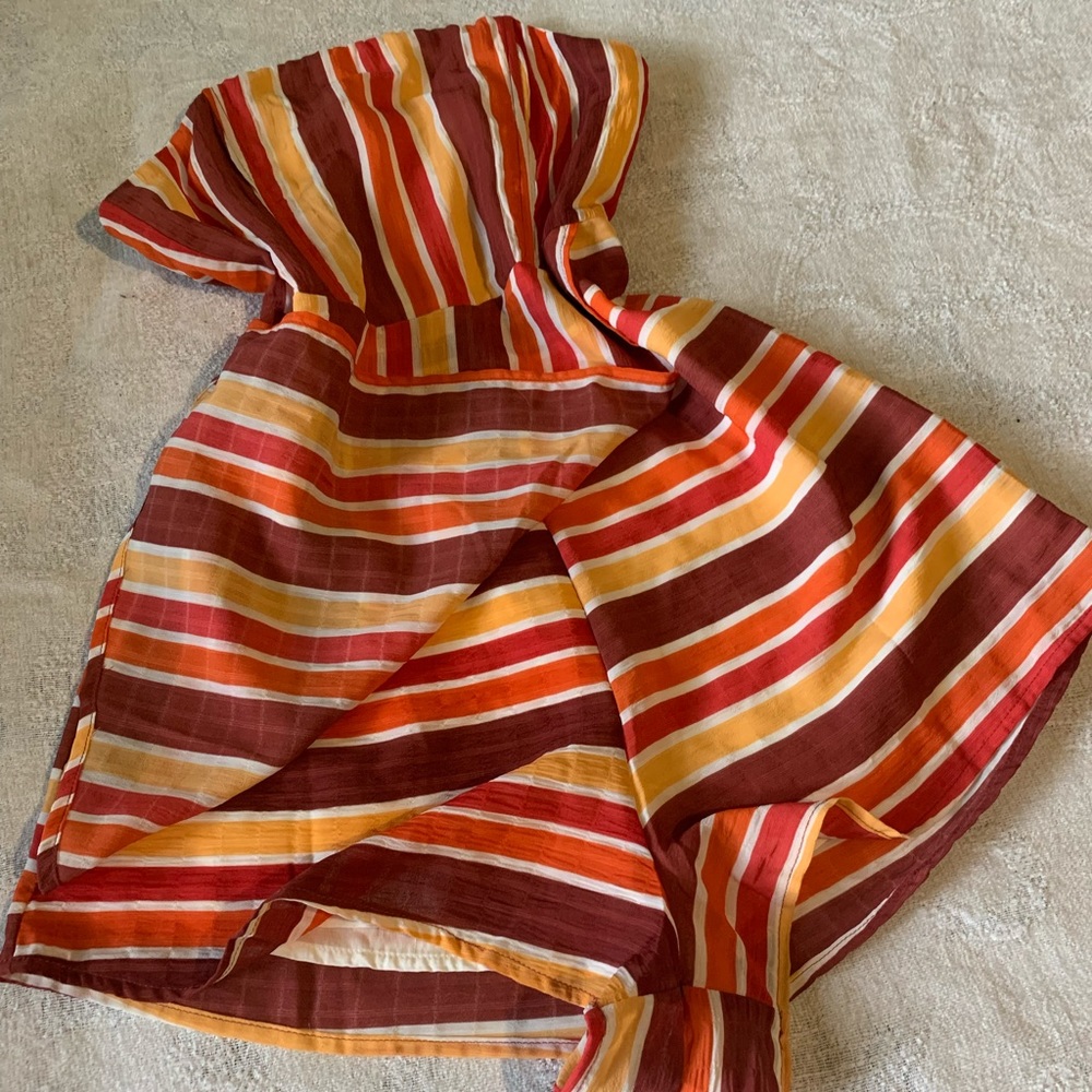 NWT Cute Strapless Romper